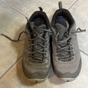 Merrell Select Grip Hiking Shoes